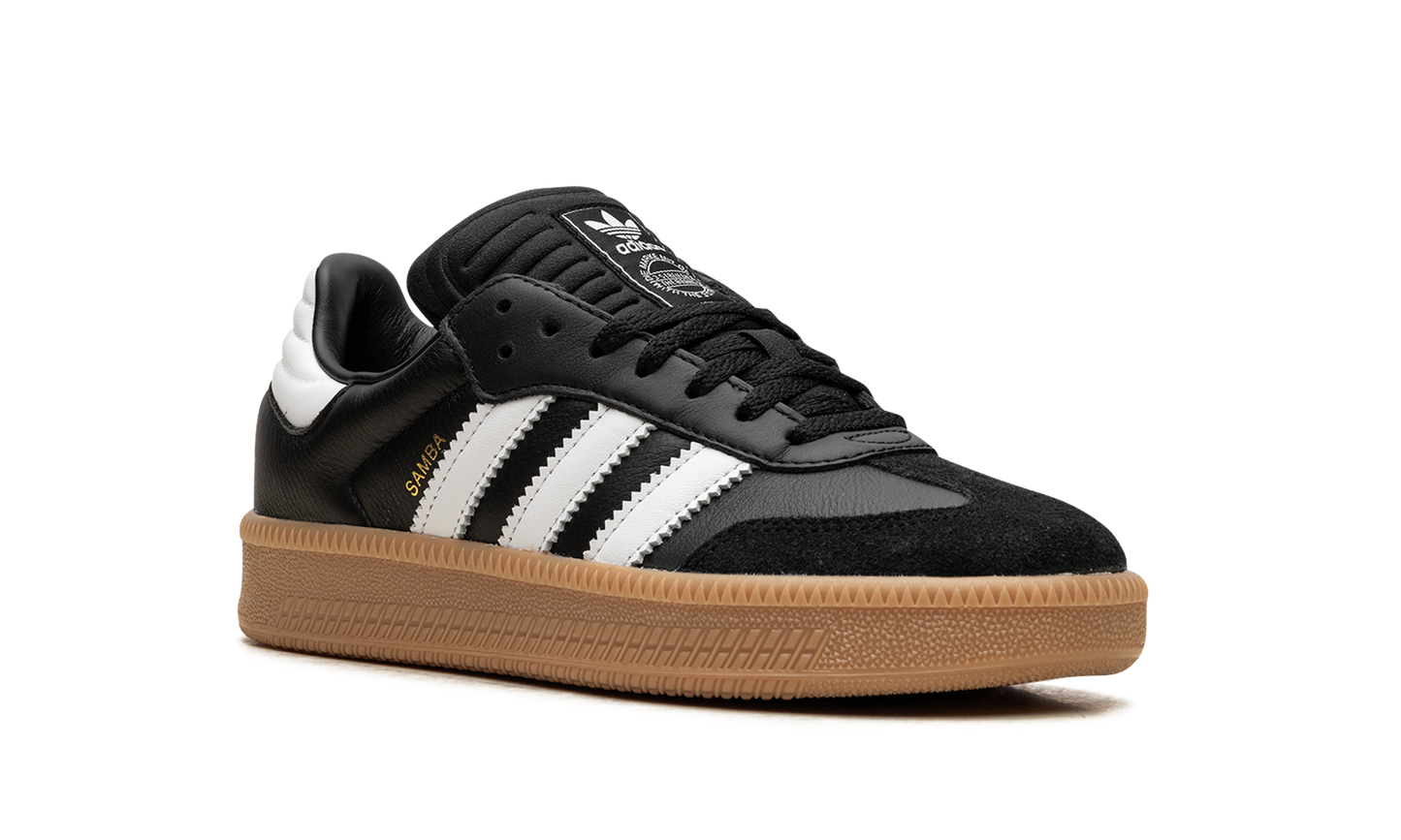 Samba XLG "Black White Gum"