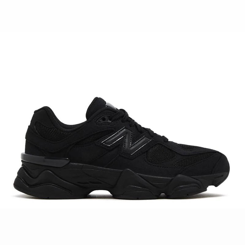 9060 Triple Black Cat