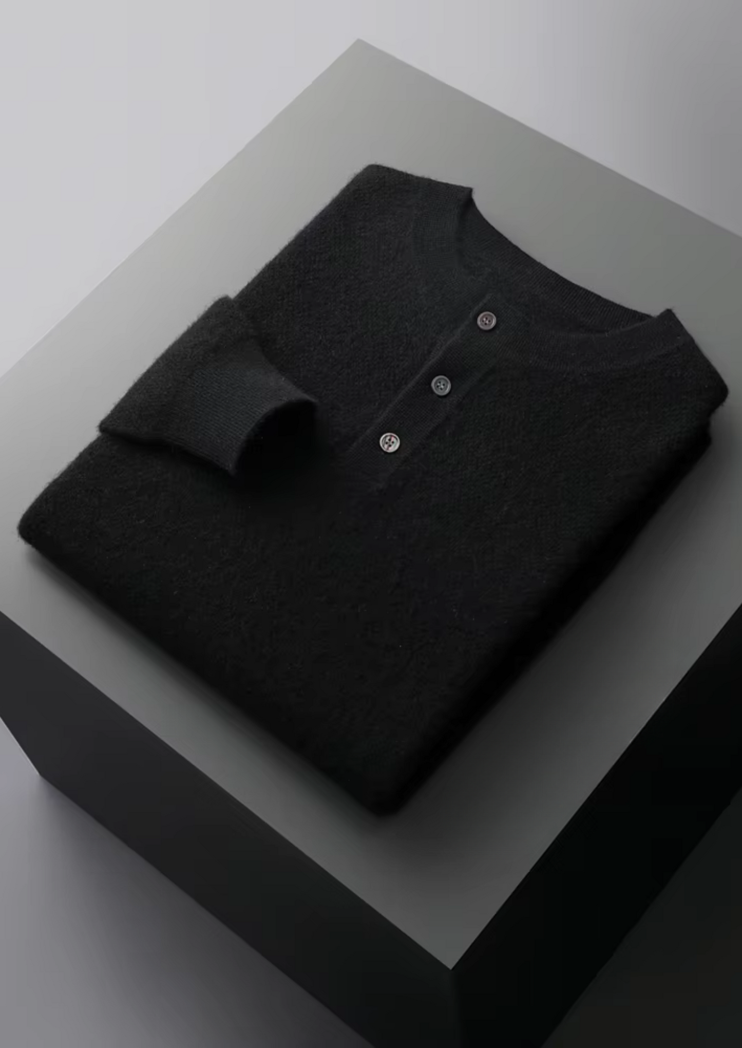 PREMIUM CASHMERE CLASSIC HENLEY SWEATER
