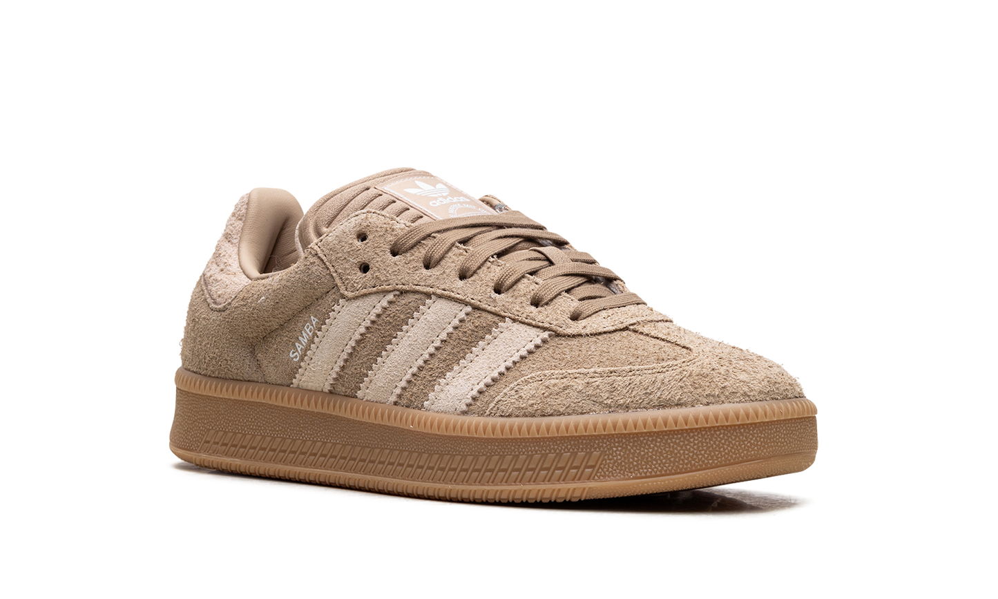 Samba XLG "Cardboard Magic Beige"