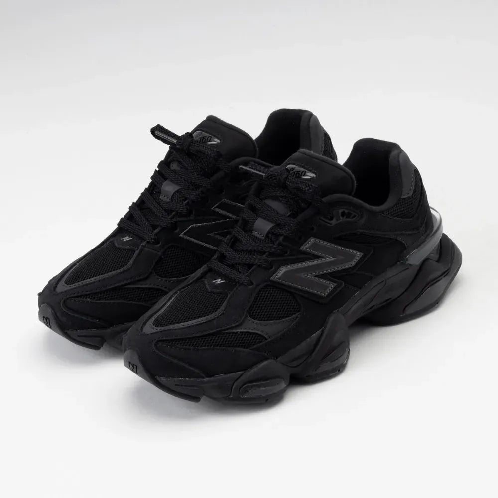 9060 Triple Black Cat 