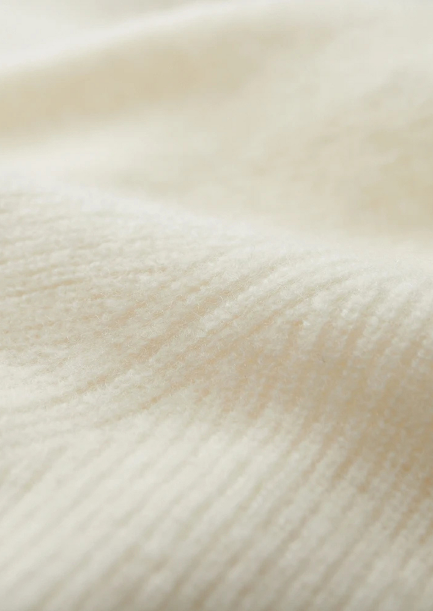 PREMIUM CASHMERE RIBBED HALF-ZIP SWEATER