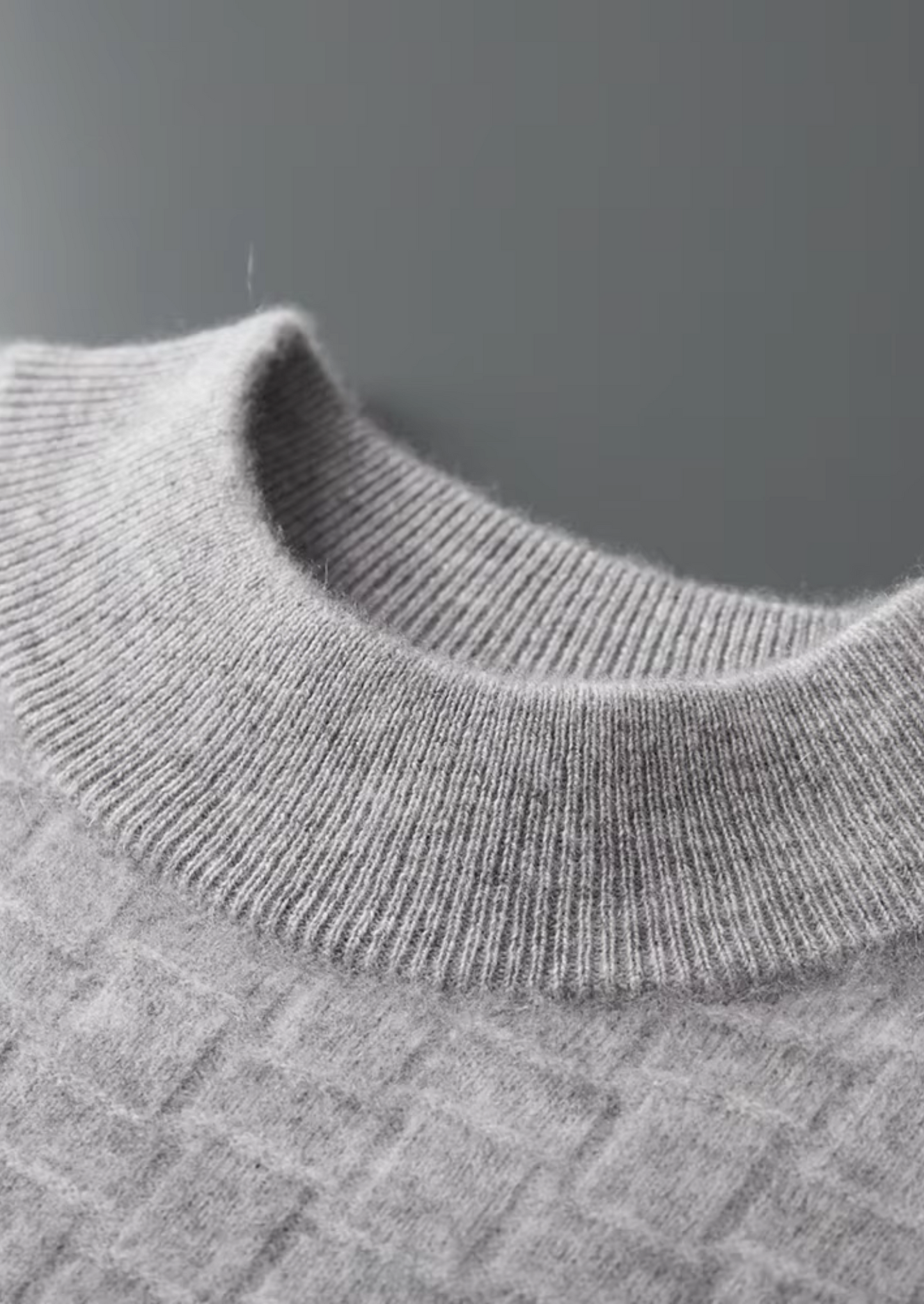 PURE EXTRA-FINE MERINO WOOL TEXTURED MOCKNECK
