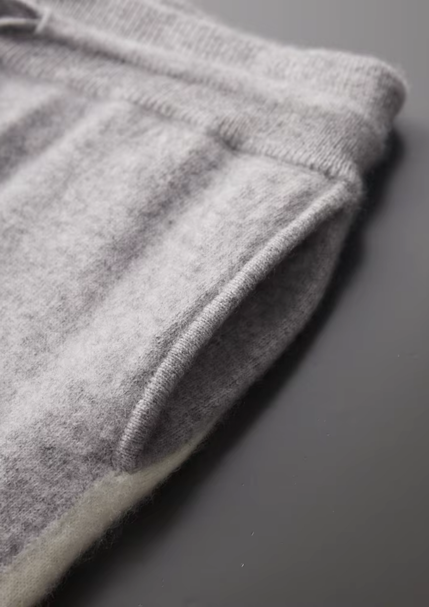 PREMIUM CASHMERE LEISURE SET