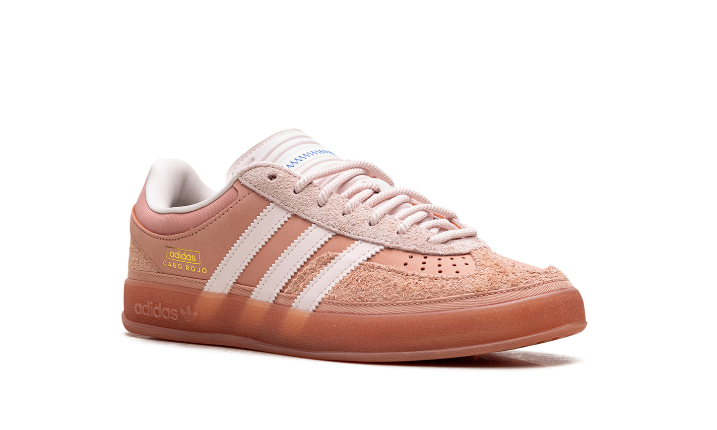 Gazelle Indoor - Cabo Rojo"