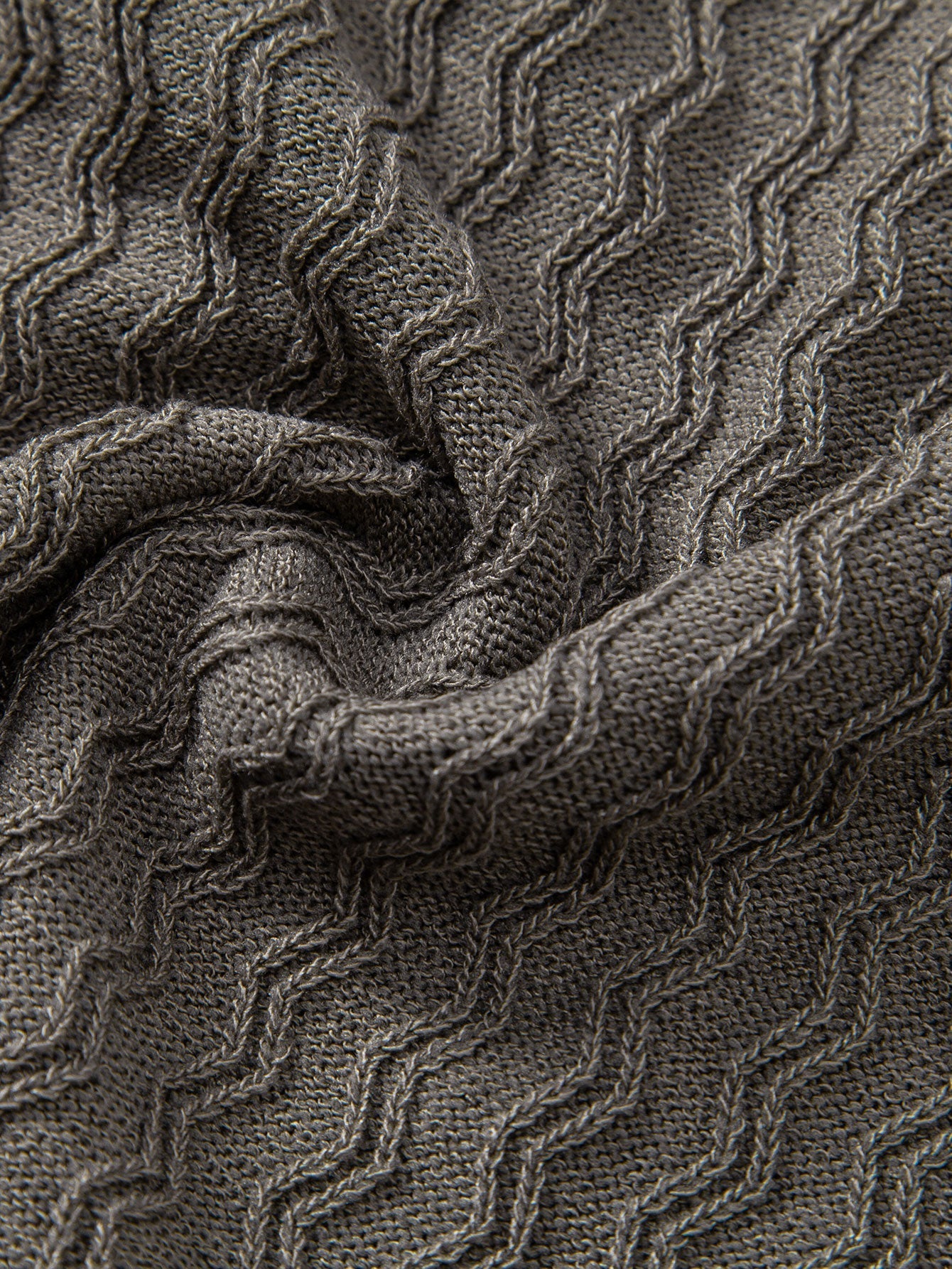 Wave Jacquard Zip Up Knitted Polo Shirt